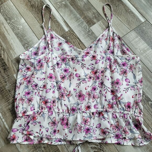 New Cupcakes and Cashmere Pink Floral Cortina Cami Size Large - Picture 3 of 9